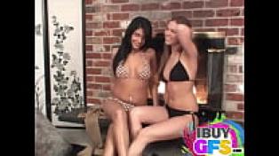 The perfect tits and ass photoshoot for two different babes