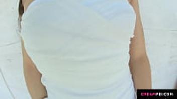 EXTREMELY HOT Mira Cuckhold takes pleasure in a sloppy cream pie.