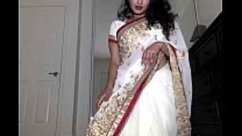 Desi Dhabi like playing with Hairy Pussy while wearing a saree and becoming naked.