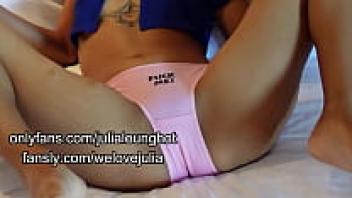 A gummy girl wearing a pink pantyhose and a hot letter