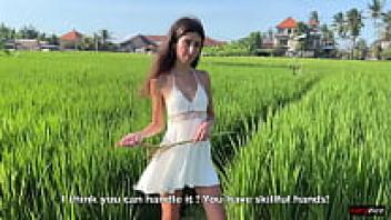 The Cute Rice Picker Girl, who is 18 years old, Delights in the New Boss on His Farm, Creampie