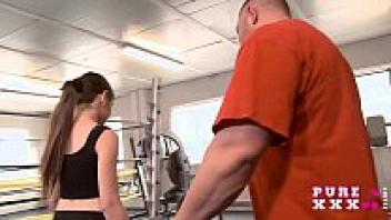 A diminutive Australian woman slams her personal trainer.