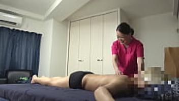 [J Okubo shop, which is 54 years old] Raw squirrel footage captured by a hidden camera of an experienced masseuse