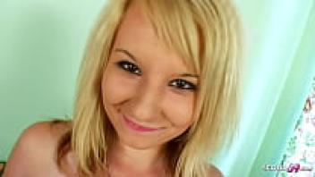 Rough anal defloration pickup for a girl who is naturally beautiful