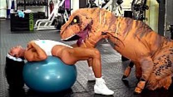 In real gym sex, Camsoda is a gorgeous stepmother who is loved by Trex with a milf.