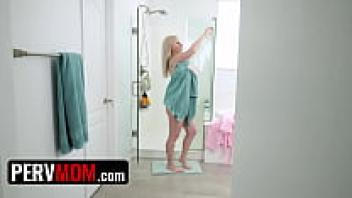 The Creepy Voyeur StepSon Is Taught by His Stepmother What It Is Like to Be a Real Pussy and How to Get Women to Become Pregnant