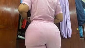 Using an amateur camera in my stepsister's room, the nurse who is also an amateur