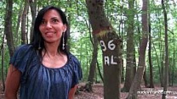 A rendezvous takes place in the woods before anal sex takes place at home for the giddy amateur exhib milf.