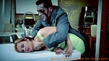 On Halloween day, you will have a nightmare. In the lead role is Candy Alexa.A full-length bondage sex movie from BDSM.