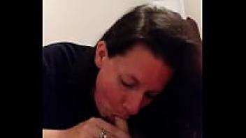 I'm getting a blowjob from an amateur Milf.