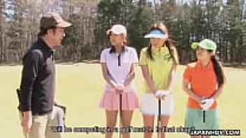 The game of golf in Asia is transformed into a toy match.