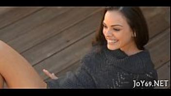 Snatching an adolescent who is of legal age is rubbed aggressively.