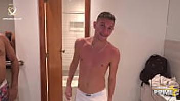 18 gangbang novinha that you would like to give as a present