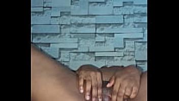 XVideo: Pussy fingering and massage