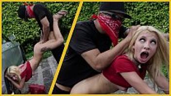 Bruno Dickemz's BANGBROS is really amazing. The Tight Teen Pussy of Kenzie Reeves