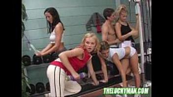 Luckyman: Workout in the gym