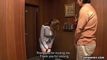 He was unable to tolerate not loving his English teacher.