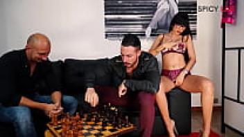 To the queen of sex, checkmate