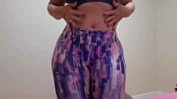 I came to show off my costume after returning from the gym (did you continue wearing red sera q in underwear?) I came to show off my costume after working out at the gym. Would it still be red if I wore underwear?