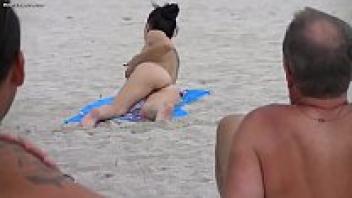 Alison, the Latina Exhibitionist Wife, Teases the Public in a Nude Beach Voyeur Cock!