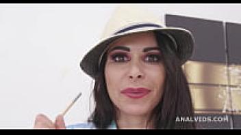 Jessy Jey is a passionate painter who uses Swallow GL430 to paint her vision using her ass, DAP, Gapes, and Creampie.