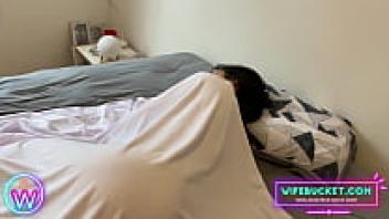 Wifebucket's amateur MILFs: A pale white ass is rubbed, caressed, and lavished with love