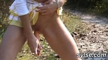 Handjob voyeurs and DILDO on the beach