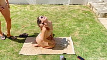 shower pee outside my house in my garden! More pee, more urine! Deep throat suck cock -RED FULL VIDEO