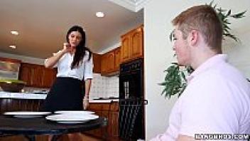 Stepmothers' seductions