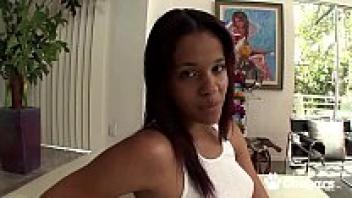 Aria Arial